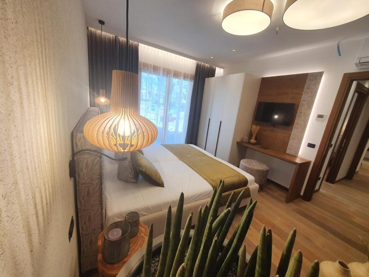 Sibenbras Natural Aparthotel リモーネ・スル・ガルダ エクステリア 写真
