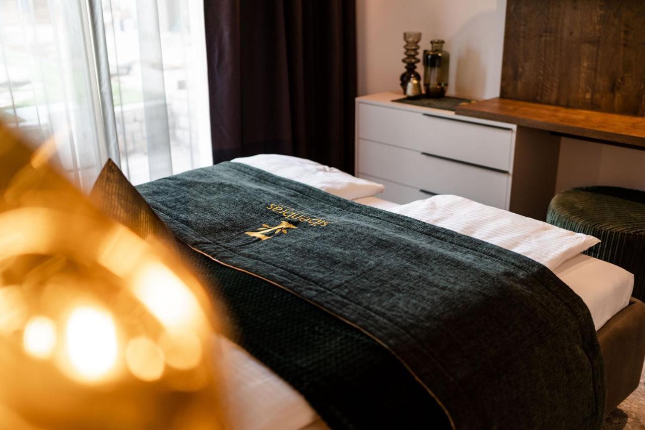 Sibenbras Natural Aparthotel リモーネ・スル・ガルダ エクステリア 写真