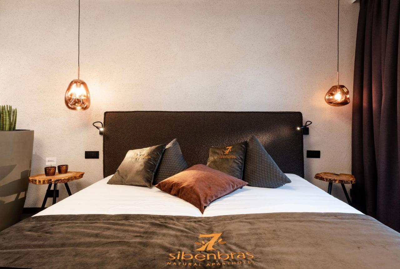 Sibenbras Natural Aparthotel リモーネ・スル・ガルダ エクステリア 写真