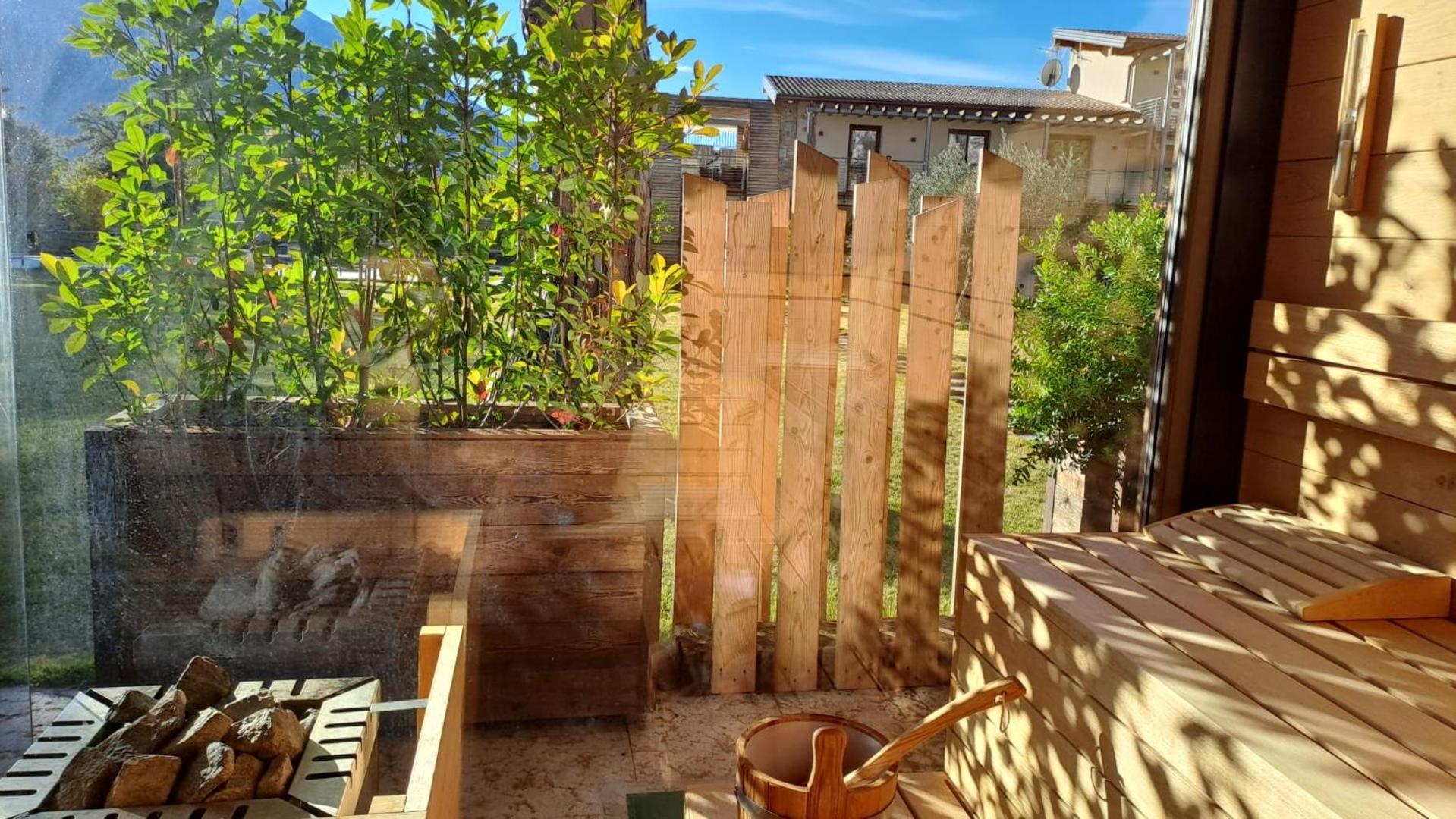 Sibenbras Natural Aparthotel リモーネ・スル・ガルダ エクステリア 写真